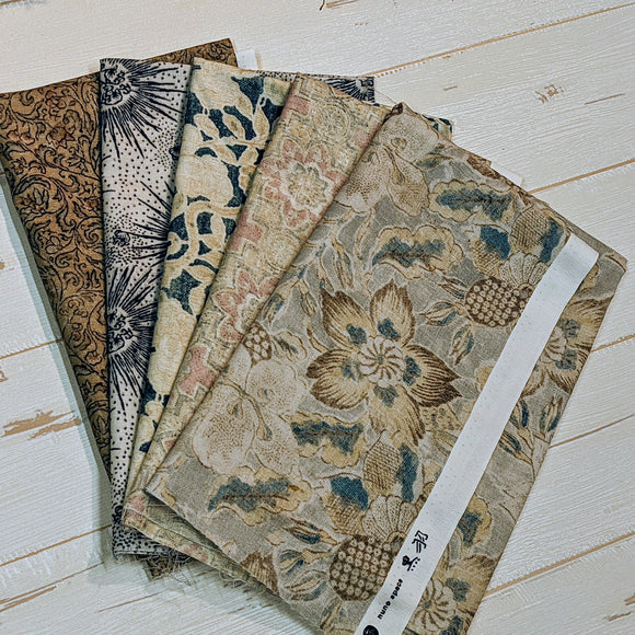 古布の再現布5枚組セット（更紗）Reproduced vintage fabric set (Sarasa)48x50cm
